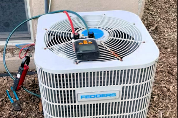 Prestige technician performing a AC installation for a homeowner in New Windsor NY